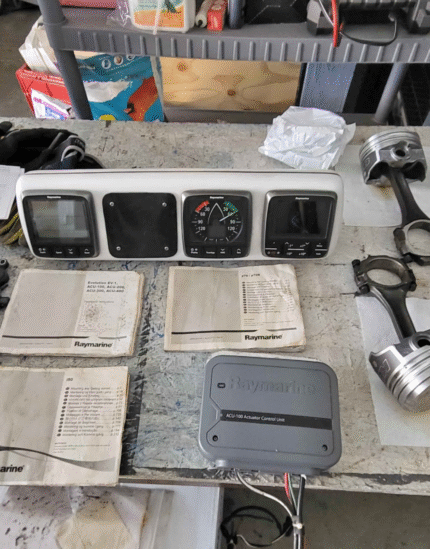 Raymarine sailing gauges